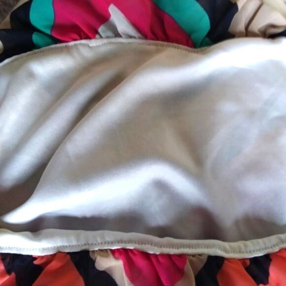 Chiffon Dress Cropped Bright Colored Patterned Mini Dress Chevrons Pull On - Picture 8 of 9